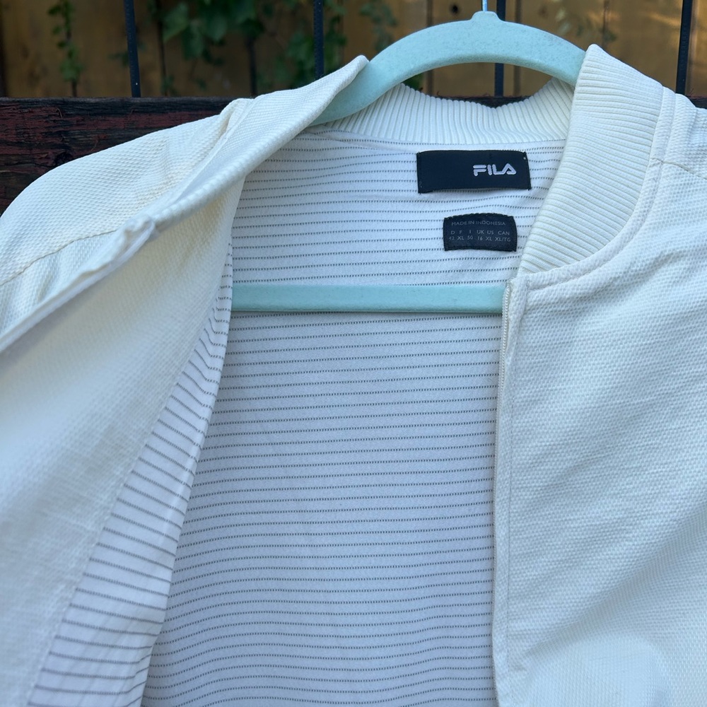 NWOT-Fila Sz XL off white jacket with striped lining & pockets - Picture 4 of 12